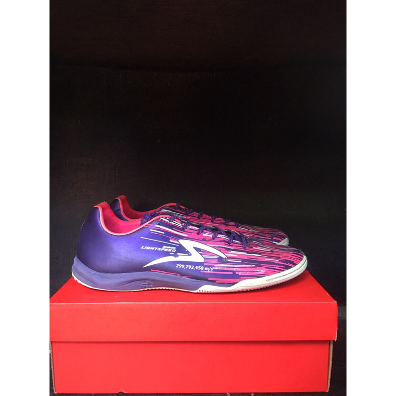 LS REBORN in Vallhala / Pink Glo