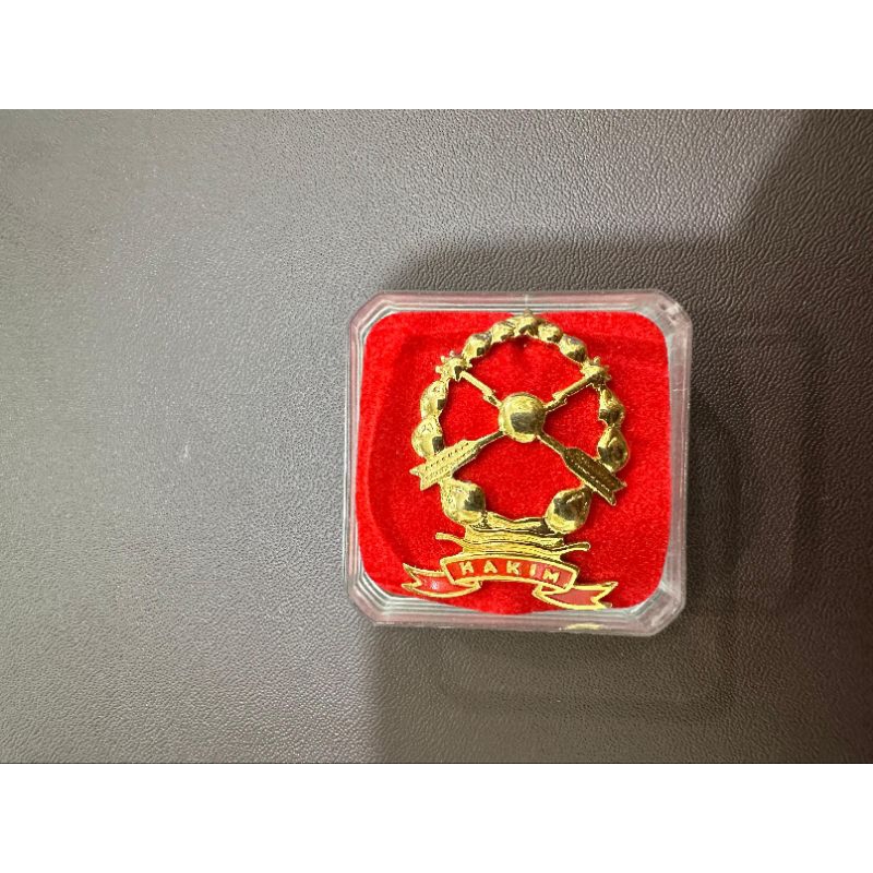 PIN HAKIM TINGGI PREMIUM MAGNET BESAR | PIN HAKIM TINGGI | PIN HAKIM TINGGI MAGNET | PIN HAKIM TINGG