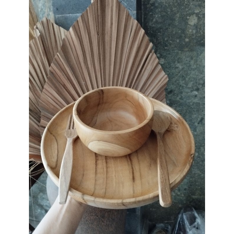 Set piring makan kayu Food Grade