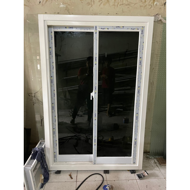 100 x 150 Jendela sliding