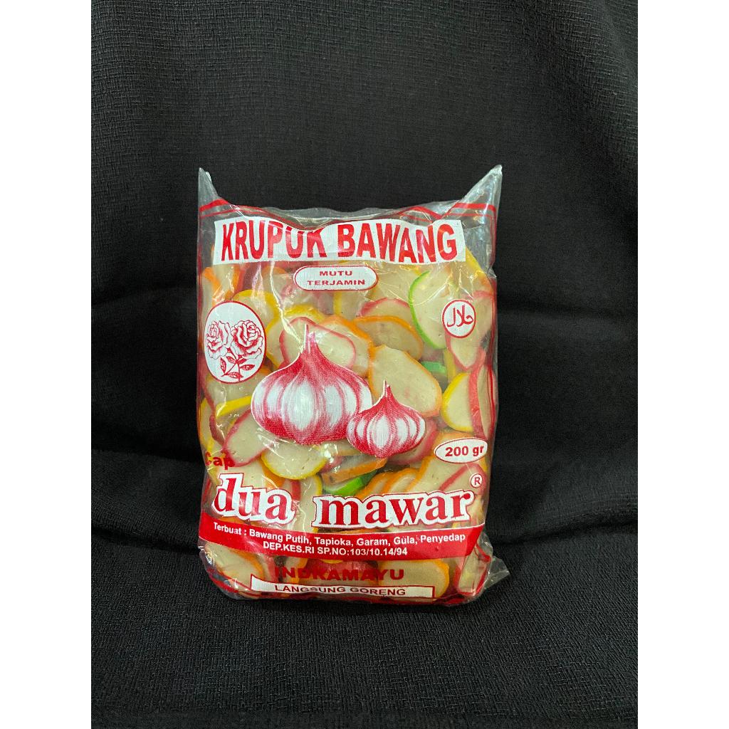 

Kerupuk Krupuk Bawang Mentah Irisan Kecil Dua Mawar Indramayu 200 Gram