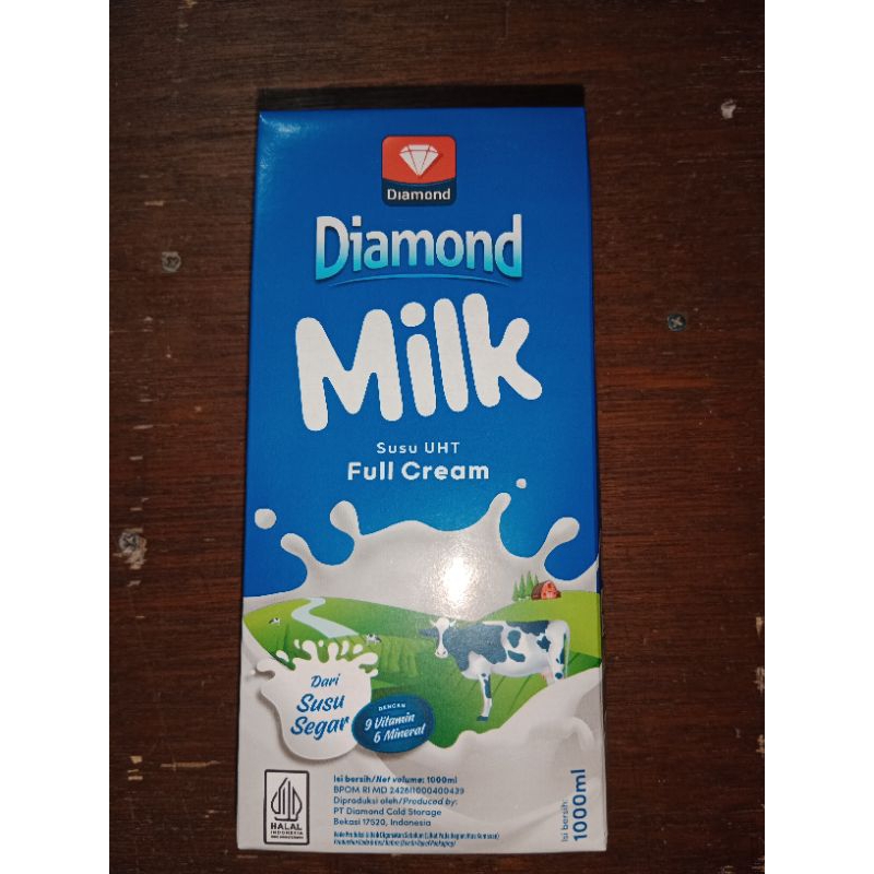 

Susu UHT Full cream Diamoand ukuran 1000 ml