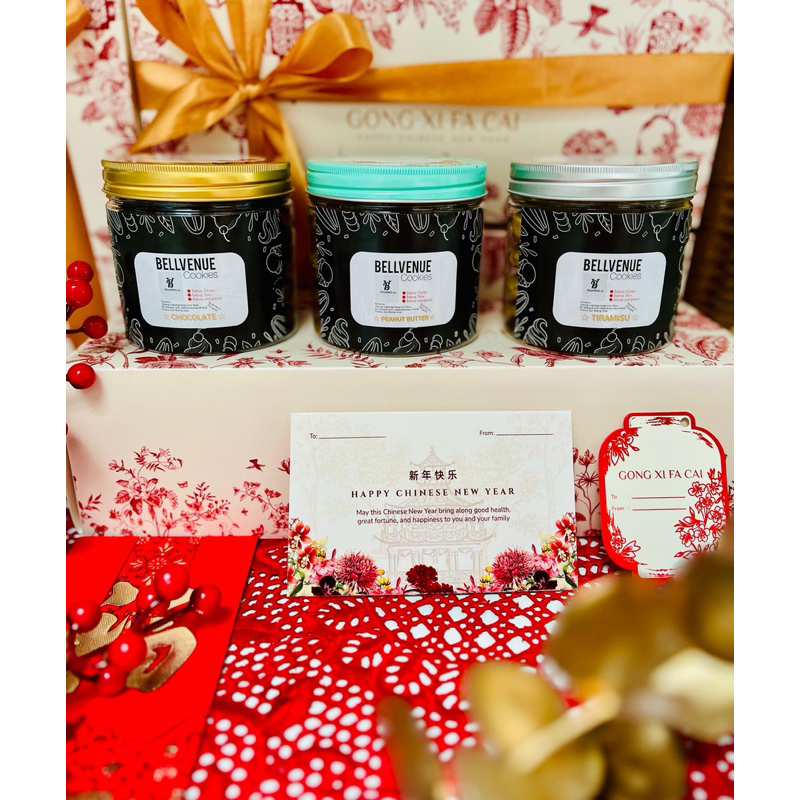 

Hampers Imlek/Parcel Sintjhia - 3jar cookies + free greeting card - Happines