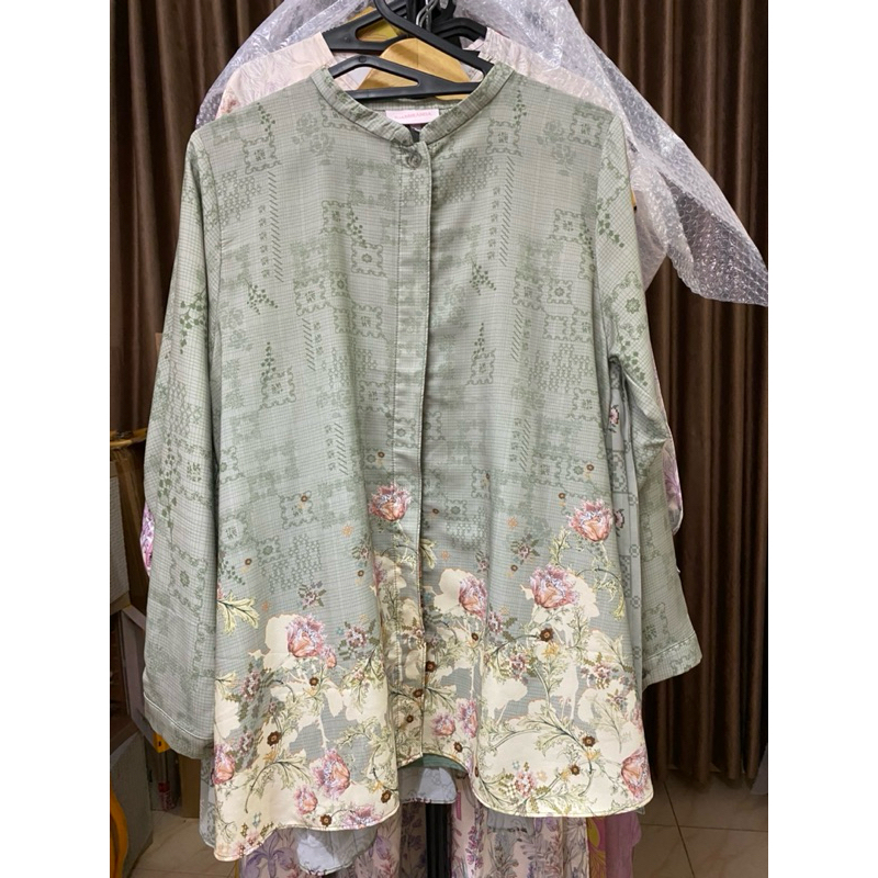 Preloved Lica Top Ria Miranda Preloved Tunik RiaMiranda RM BS Scarf BJ