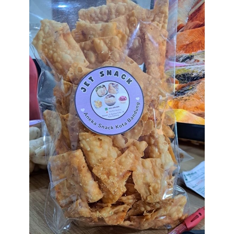 

Krupuk Pangsit PEDAS