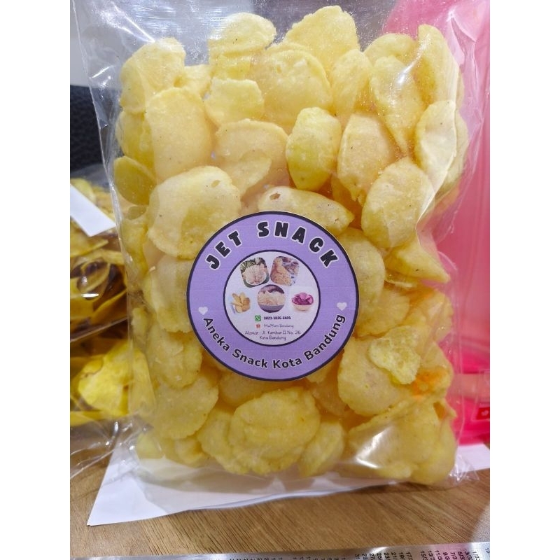 

Kripik Comring Pedas dan Gurih kemasan 500gram