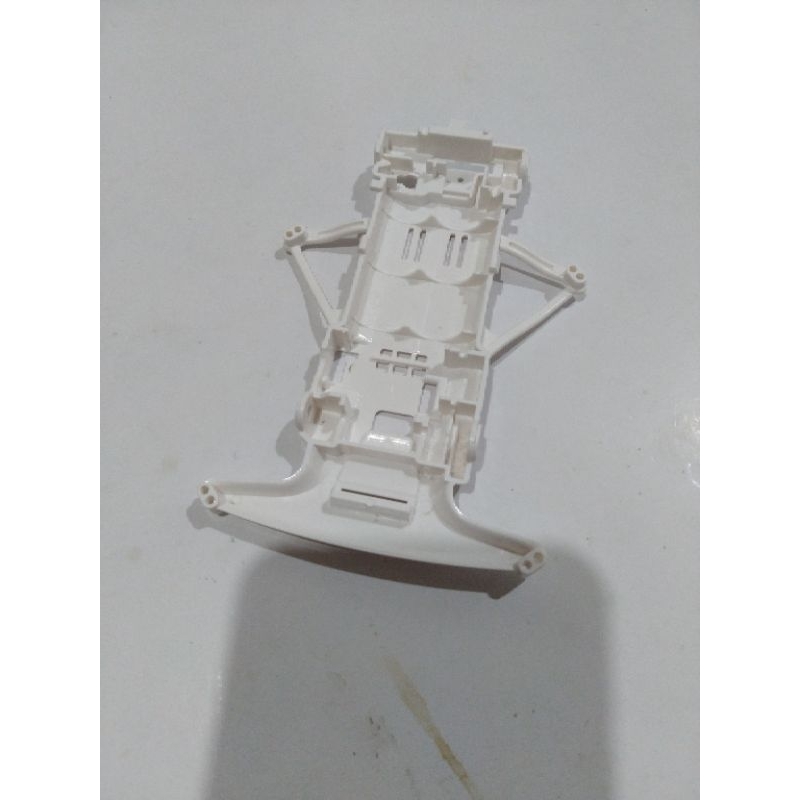 CHASSIS SFM WHITE REPLIKA HI GRADE, BAHAN ABS