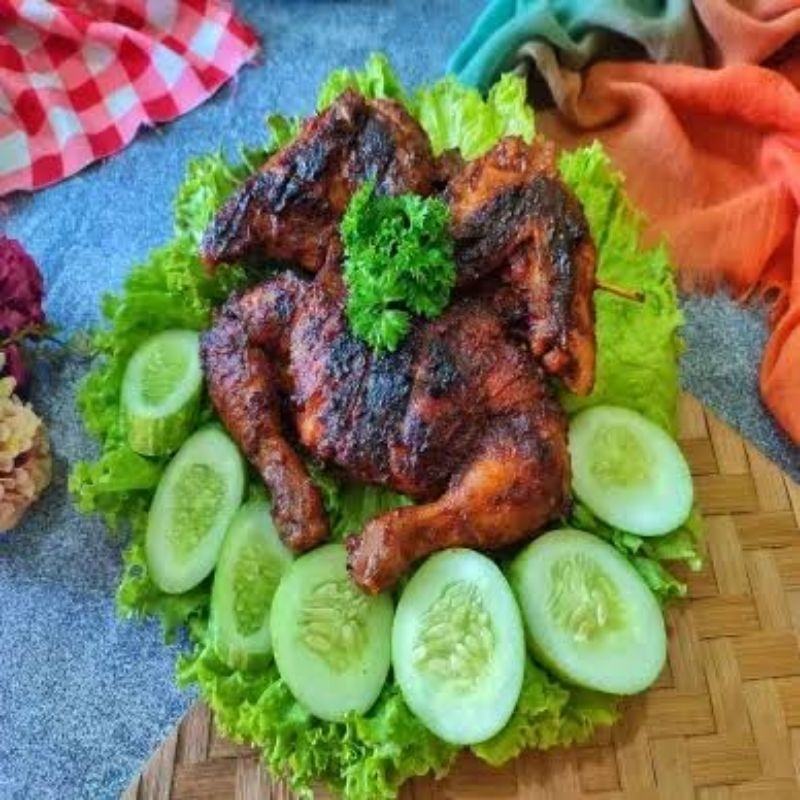 

Ayam Bakar Utuh 1 Ekor