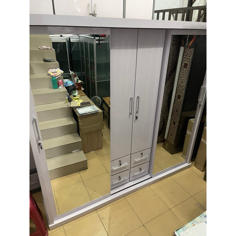 Lemari Pakaian HPL Sliding Jumbo