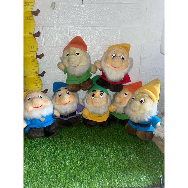BONEKA 7 KURCACI ORIGINAL DISNEY SNOW WHiTE  (cocok untuk kolektor)