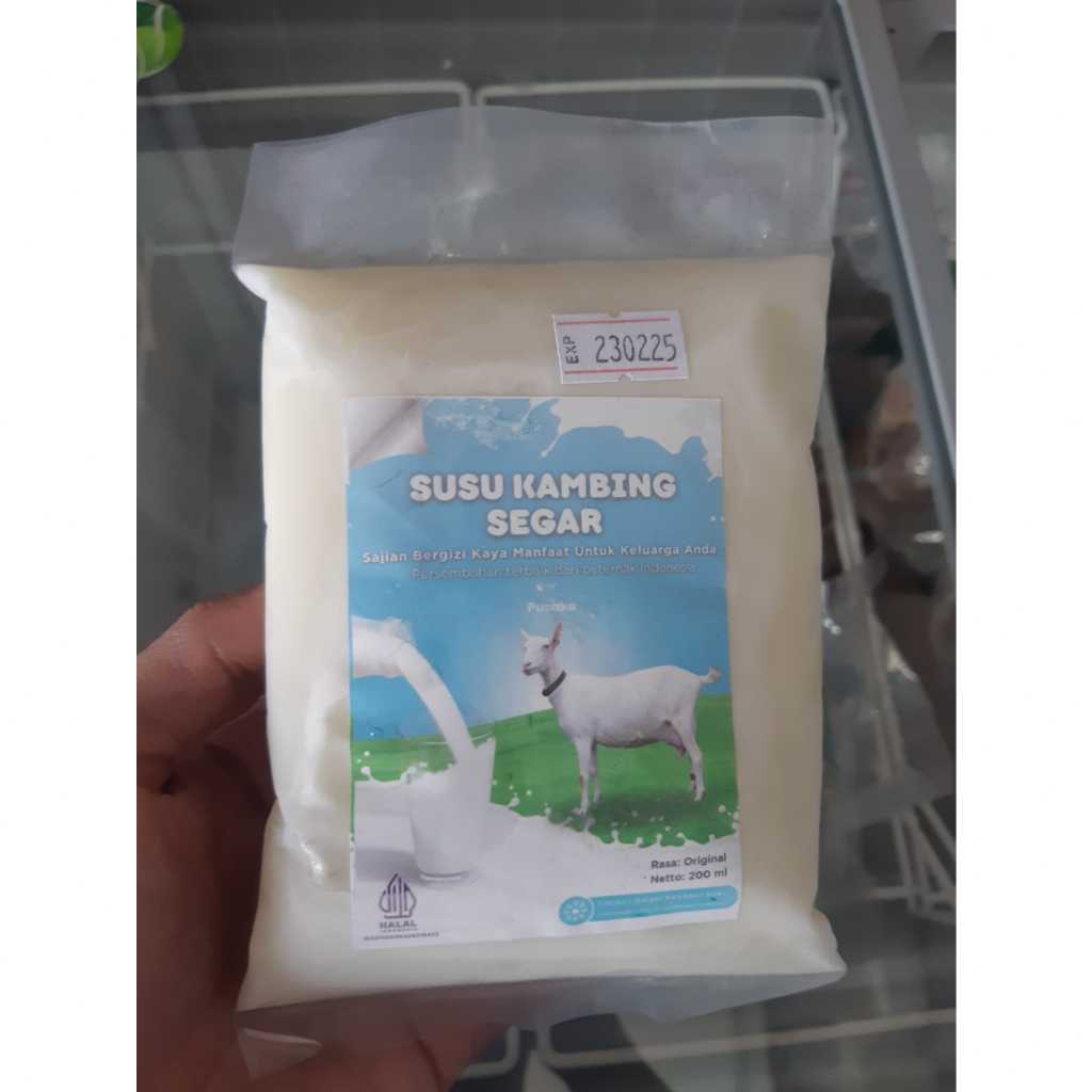 

Susu Kambing Segar Pasteurisasi Pusaka Dairy Farm 200 ml