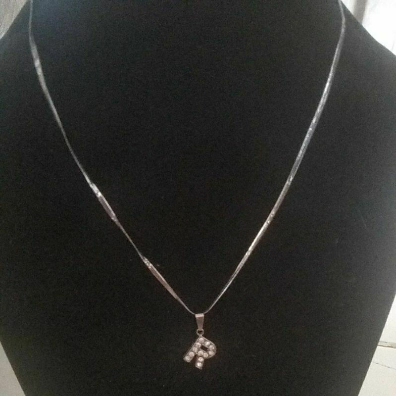 kalung perak inisial model belut