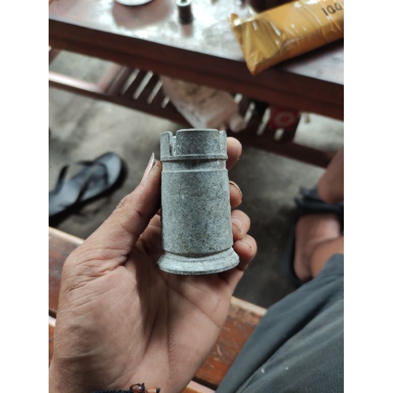 bentengan karbu vespa pts bekas