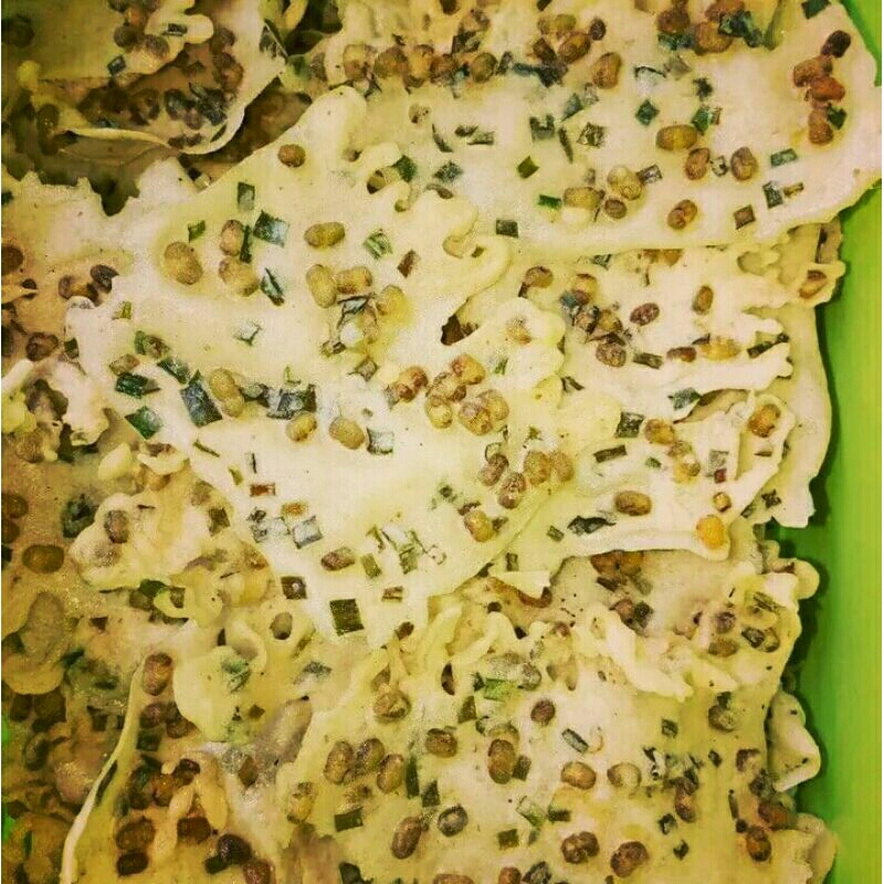 

rempeyek kacang hijau