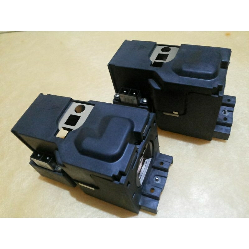Lampu Proyektor Toshiba tdp s25 - s35 - t40