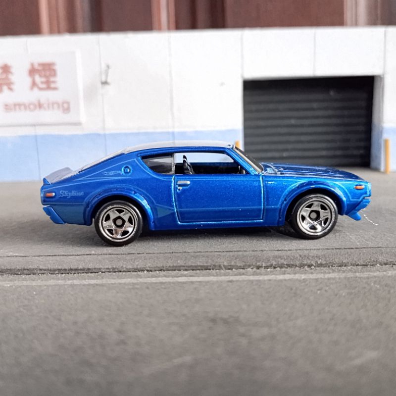 Hot wheels hotwheels loose Nissan Skyline 2000 GT-R kenmeri GTR biru blue JDM japan