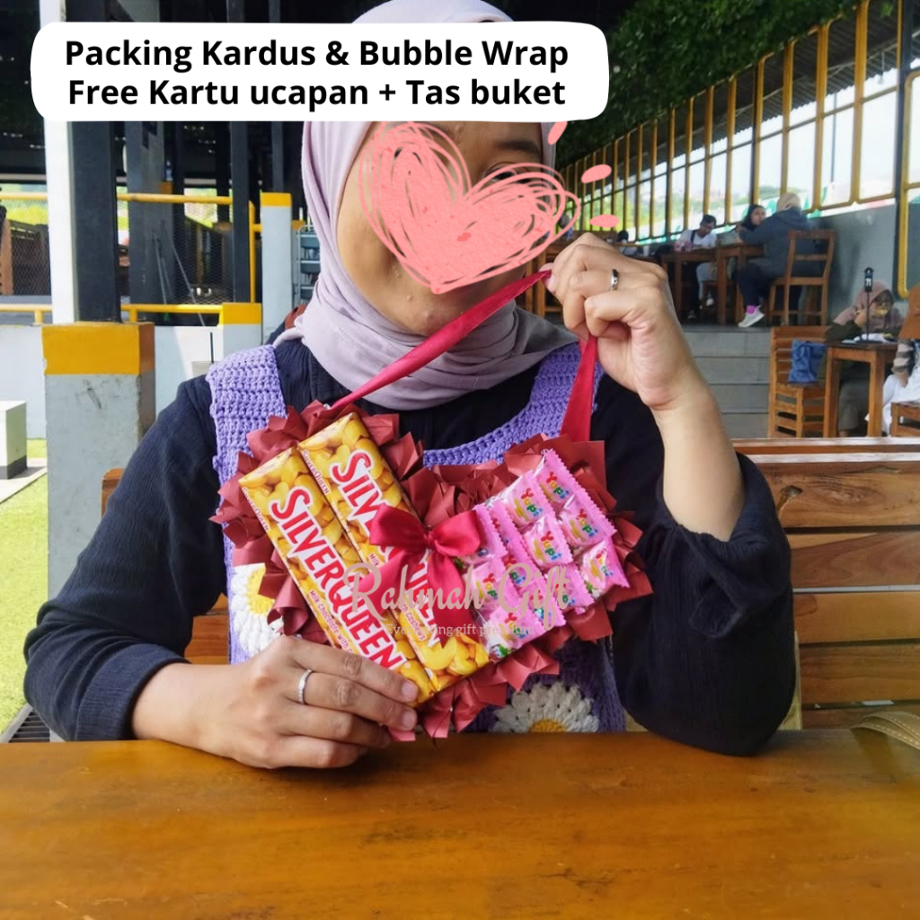 

Kado Hampers Ulang Tahun Hadiah Cewek Gift Valentine Wisuda Anniversary Colat Cokelat Silverqueen