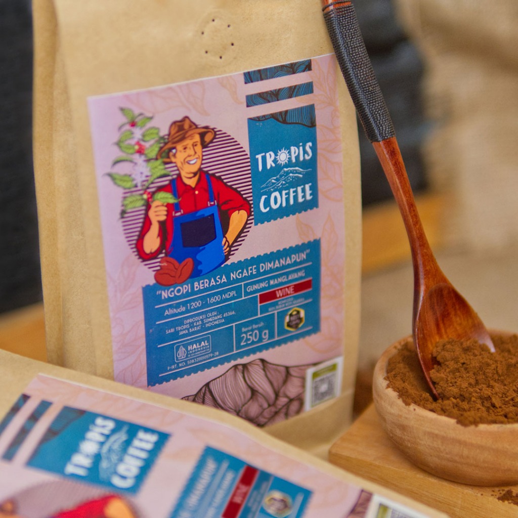 

Biji Kopi Arabica Wine Process Medium Dark Roast 250 gram_Tropis Coffee