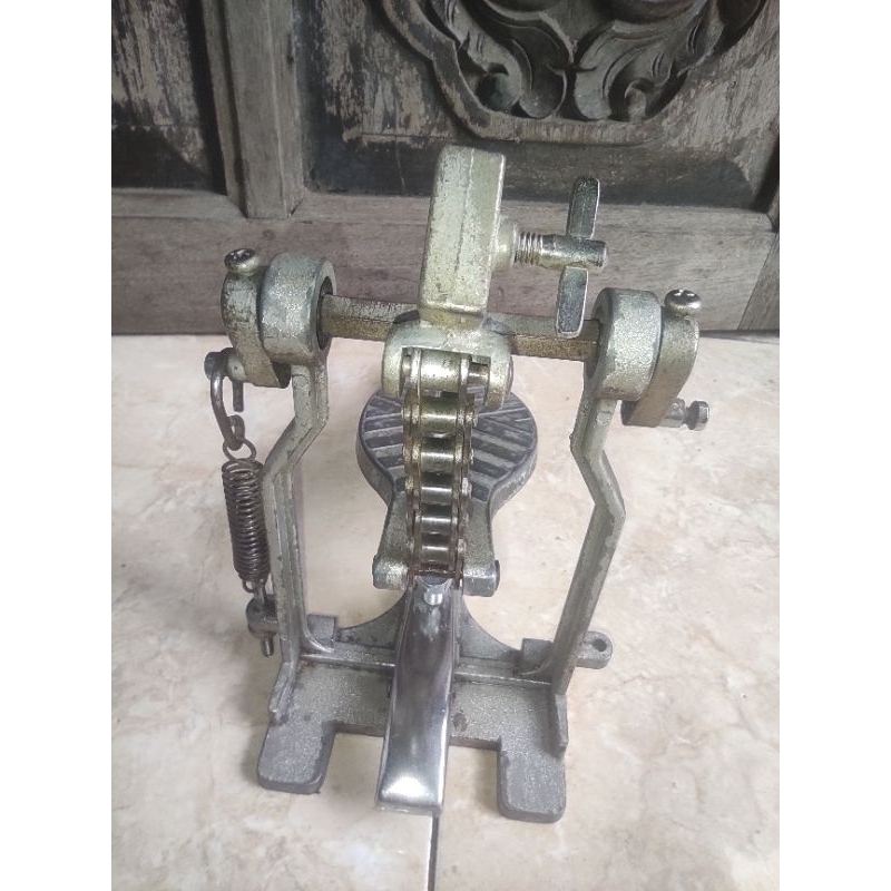 PEDAL DRUM ISUZU BEKAS OKE