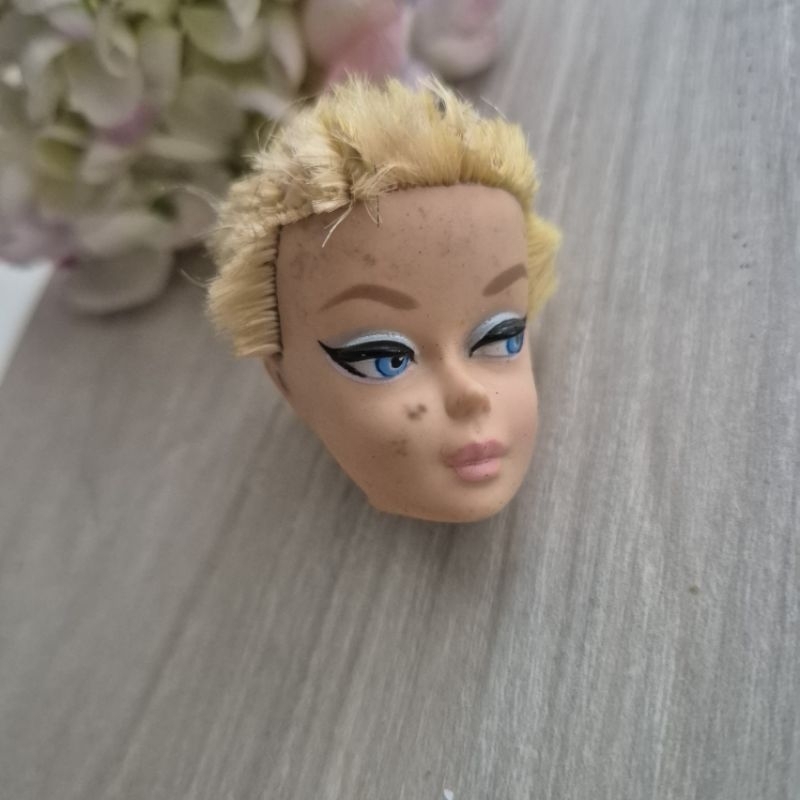 Kepala Barbie Silkstone Mattel