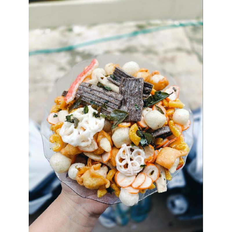 

SEBLAK CAMPUR/MIX RASA ORIGINAL GURIH KRIUK HARUM SARI DAUN JERUK