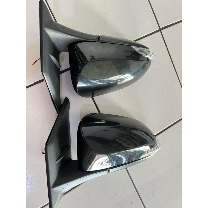 Spion Mobil Calya Sigra Manual Sein Sepasang Kanan Kiri