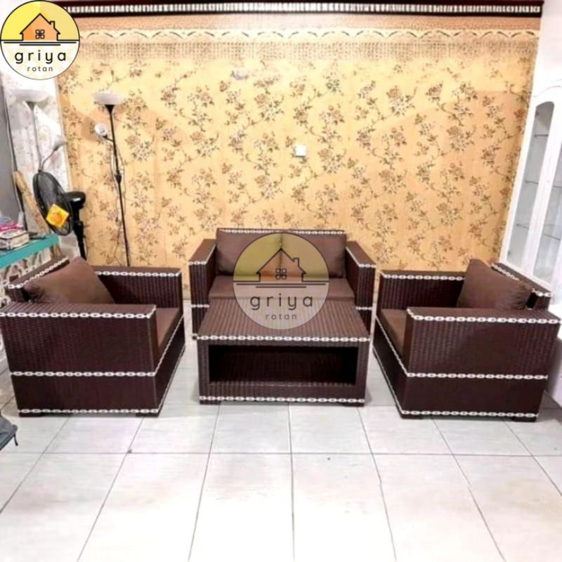 Kursi Sofa Ruang Tamu 211 Rotan Sintetis