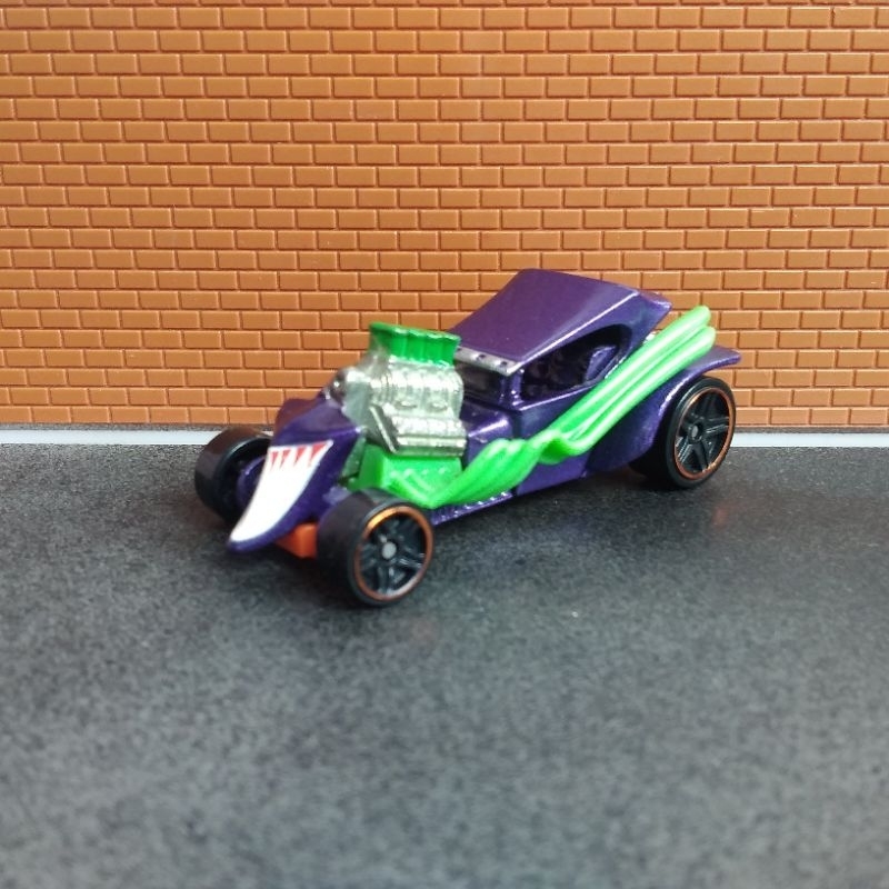 Hot Wheels The Joker Loose Character Cars DC Comic