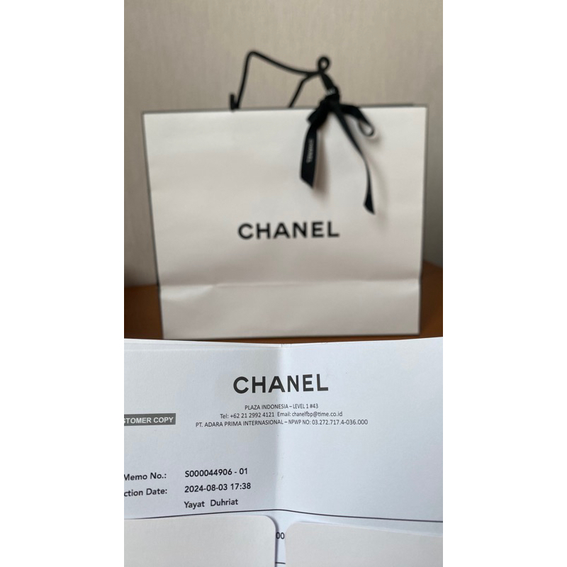 

paper bag Chanel