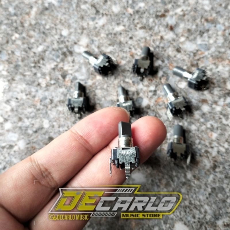 Potensio Volume Balance Korg Pa600 ORI