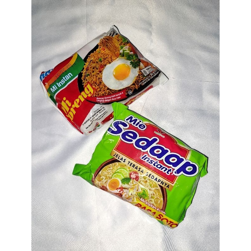 

Mie instan - Mie sedaap - mie indomie - mie goreng/ mie kuah