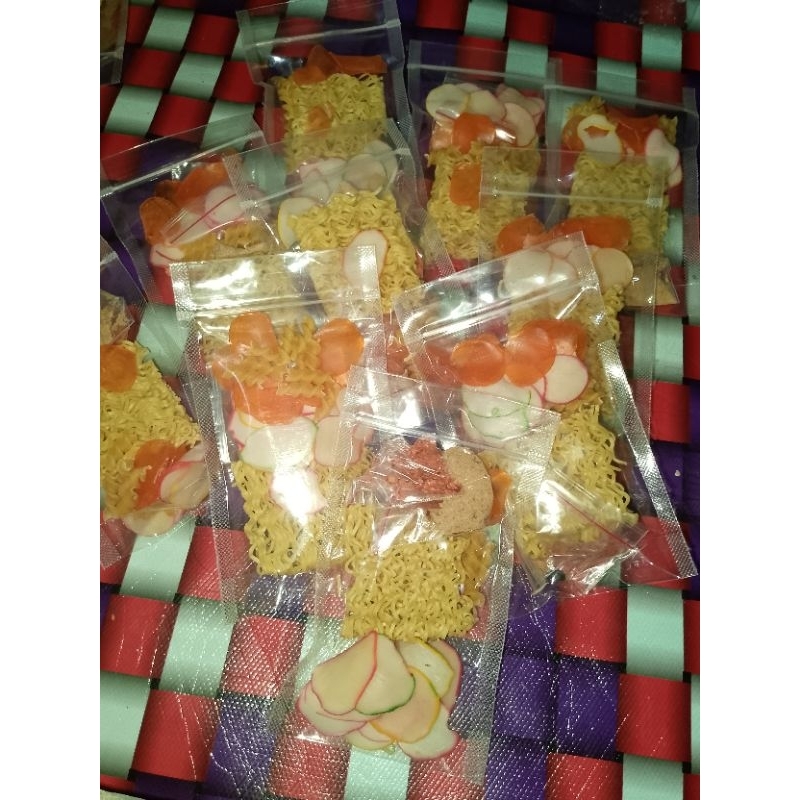 

PAKET 5 PCS SEBLAK!! seblak instan seblak murah seblak komplit paket seblak murah Snack jajanan instan