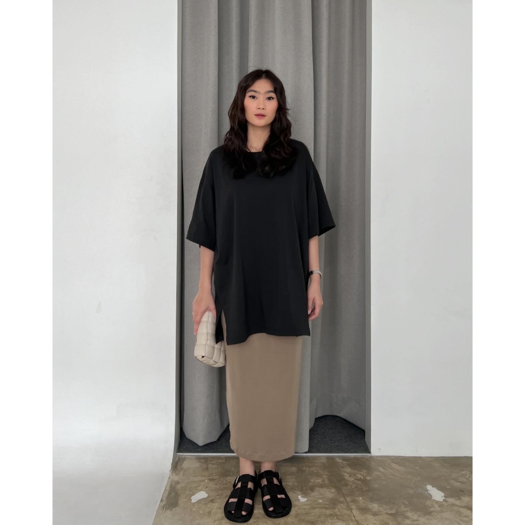 TRICK & TRICKY OVERSIZED T-SHIRT