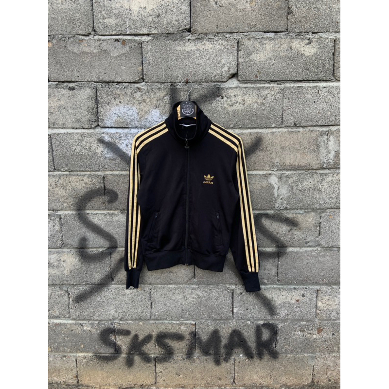 adidas/firebird/big/logo
