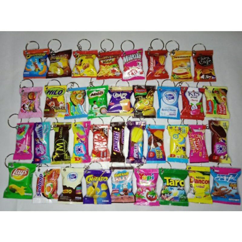 (isi 50pcs) souvenir gantungan kunci miniatur snack kemasan plastik