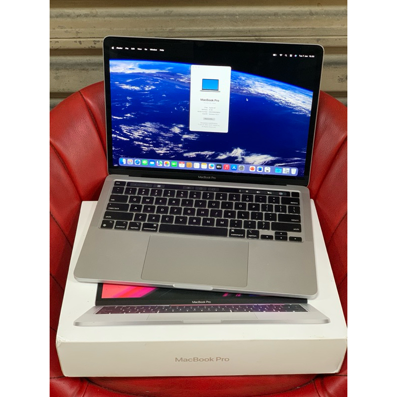 MacBook Pro 13 inch 2020 Touch Bar M1 8gb 256gb Ex iBox Original