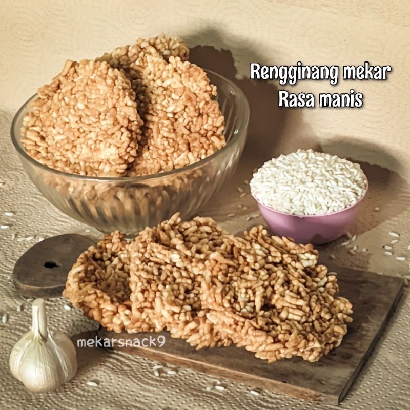 

KERUPUK RENGGINANG MEKAR MATANG ISI 9 PCS ASLI KHAS MAGETAN