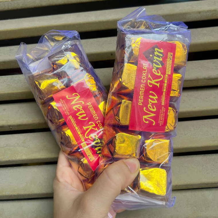 

COklat Kevin Jadul ISI 10 pcs
