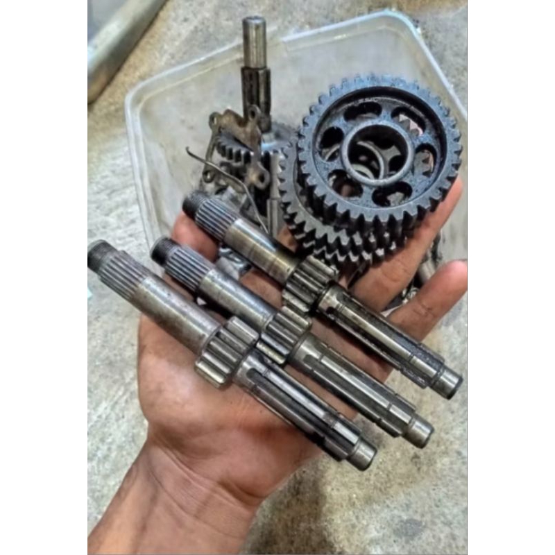 GIGI RASIO 1 KARISMA 14/35 BAHAN RACING JUPITER Z YAMAHA FIZR gigi 14/35