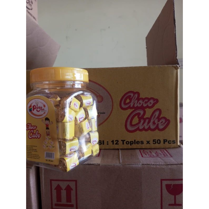 

CHOCO CUBE PIYO TOPLES
