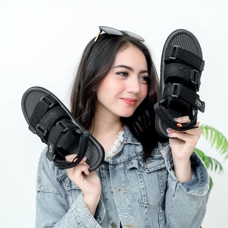 ZaenFour -DS- Sandal gunung wanita sandal tripel strap sandal Travelling