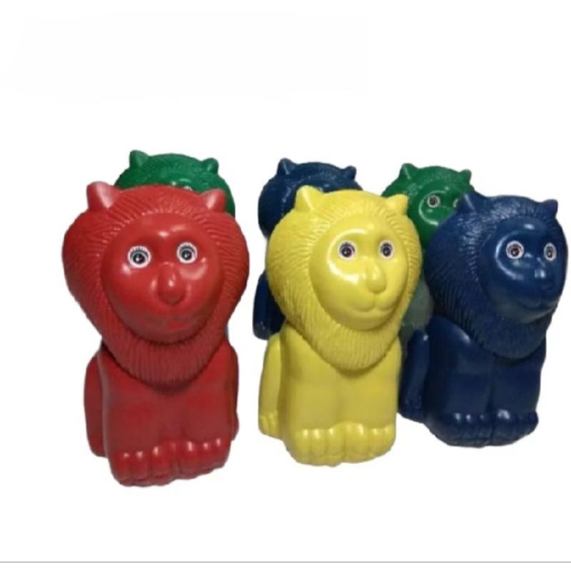 Celengan Plastik Bentuk Singa Celengan Karakter Lucu