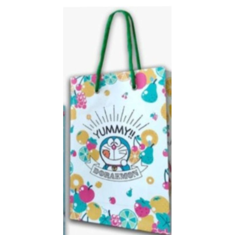 

PAPER BAG, TAS KADO, PAPER BAG DORAEMON, PAPER BAG CANTIK, PAPER BAG KEKINIAN, PAPER BAG BARU, PAPER BAG CAKEP.