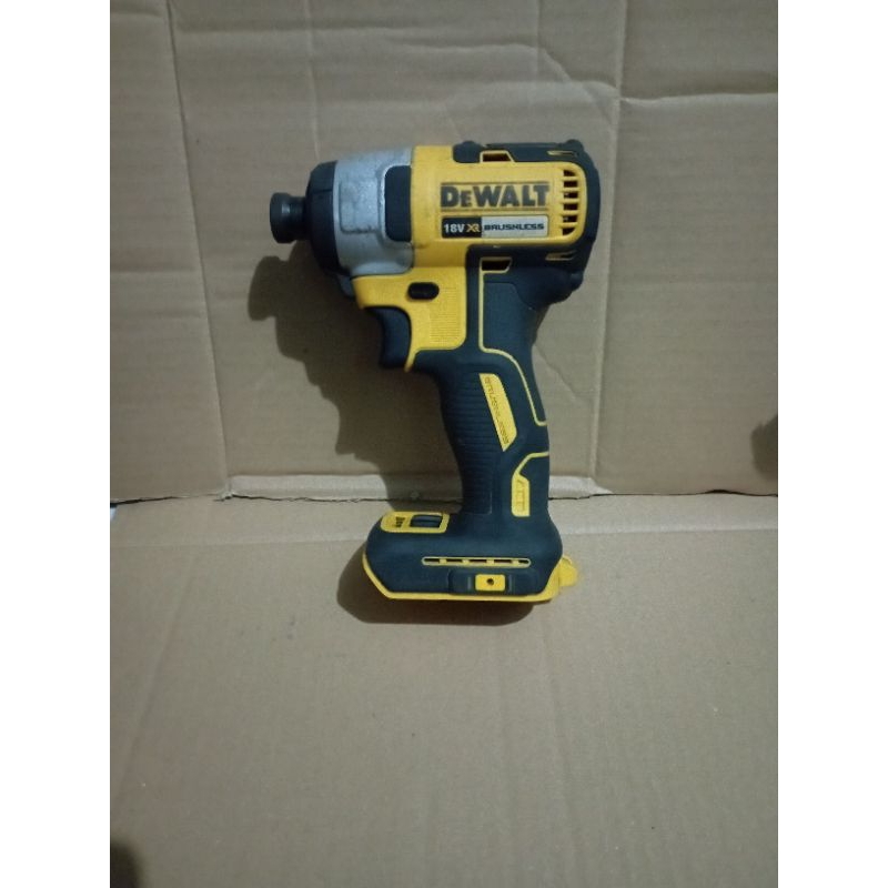 dewalt dcf 887 unit only tidak termasuk baterai dan charger