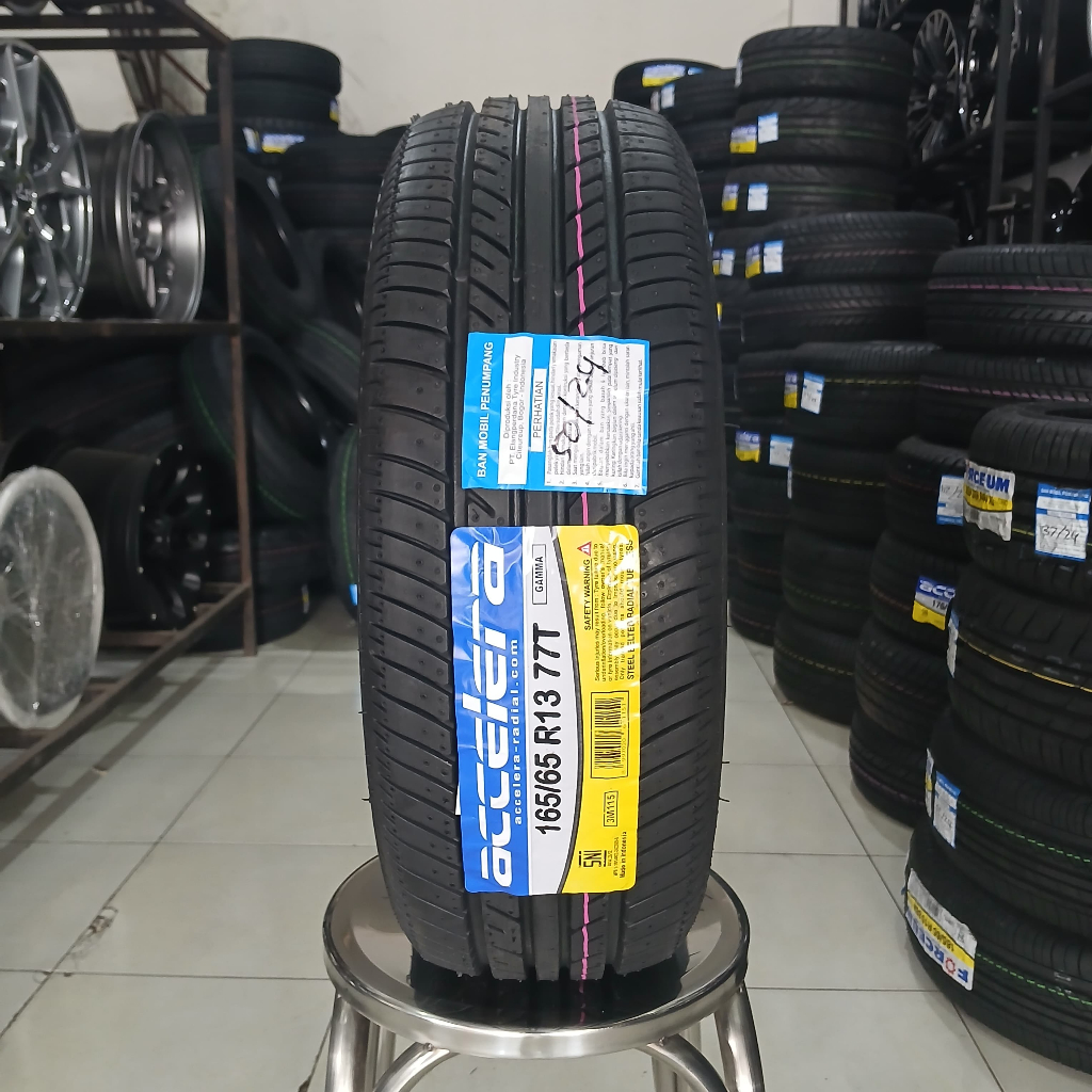 Ban Mobil Ring 13 Merk Accelera Gamma 165 65 R13 Tubeless Karimun Cherry QQ