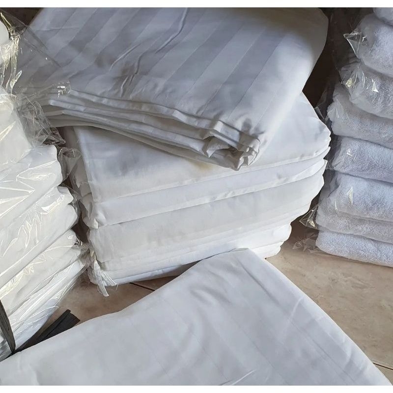 Duvet cover/sarung bed cover king koil ex hotel