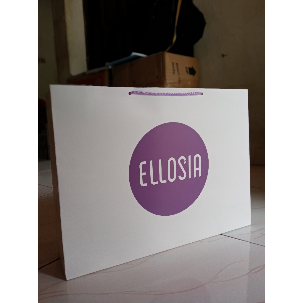 

paperbag custom ivory putih uk P40 L10 T30,paperbag sablon,paperbag murah