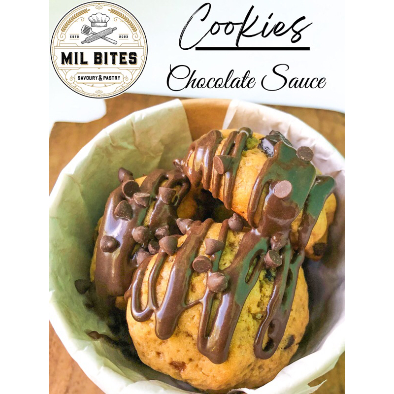 

Soft Cookies chocolate Sauce