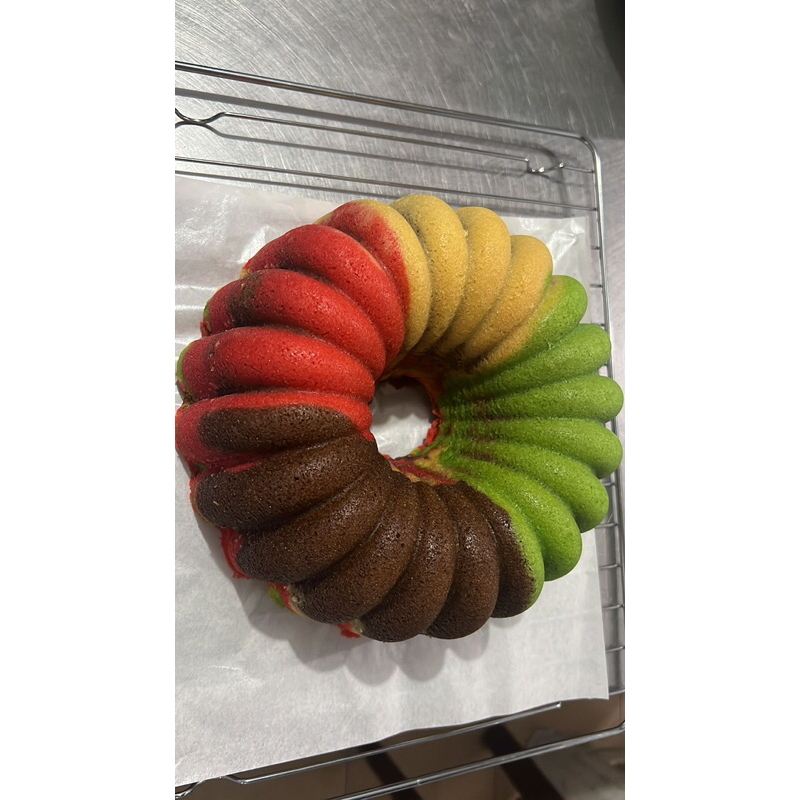 

neopolitan butter cake