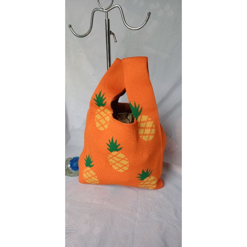 TAS TENTENG RAJUT KNIT